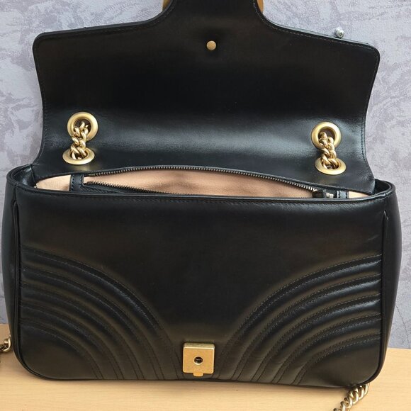 GUCCI GG Marmont Medium Matelasse Shoulder Bag Black - Picture 13 of 16